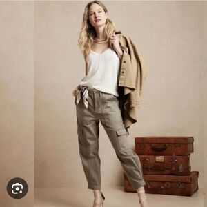 Banana Republic High Rise Tapered Utility Surplus Jeans in Army Green Sz 6 Tall